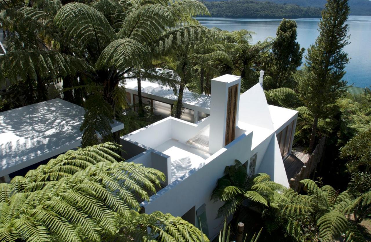 Te Whare -Lake Tarawera Tree-Top Nest מראה חיצוני תמונה